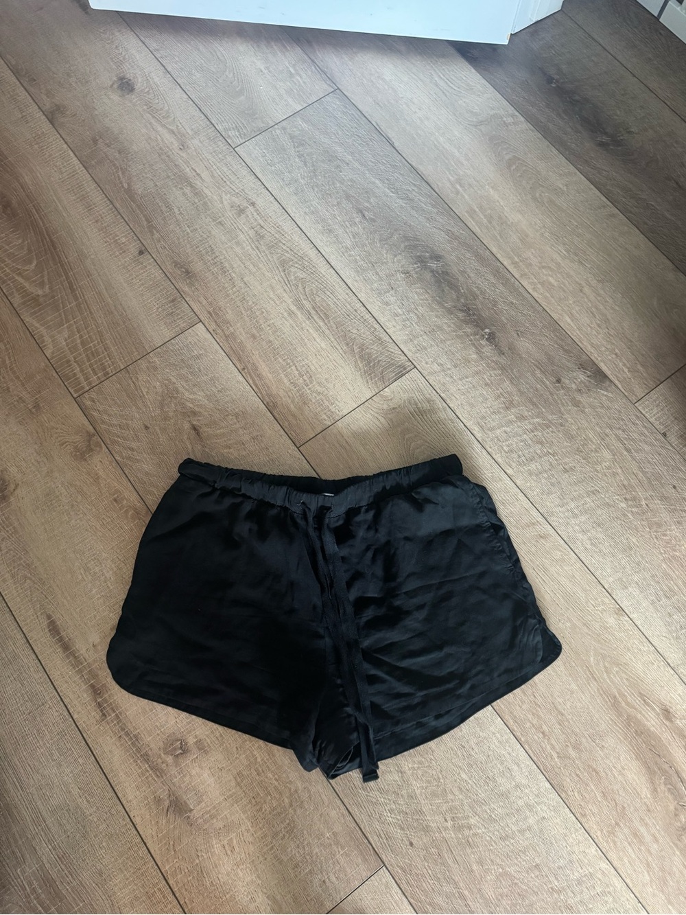 Bella Dahl Black Women's Drawstring Athletic Shorts
